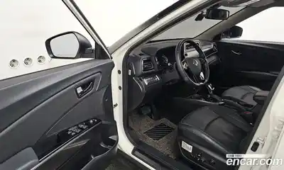 SsangYong TIBOLI 2020 1.5 Автомат в Москве № 407831, миниатюра 9