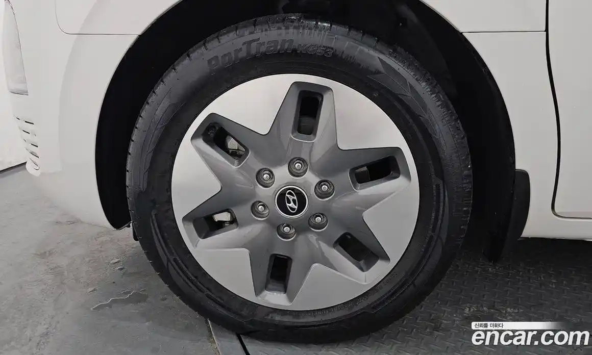 Hyundai Staria 2024 2.2 Автомат в Москве № 44458, фото 20