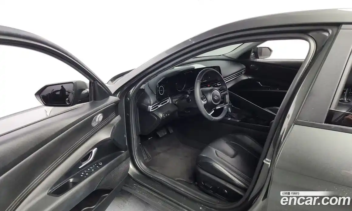 Hyundai Avante 2023 1.6 Автомат в Москве № 45550, фото 7