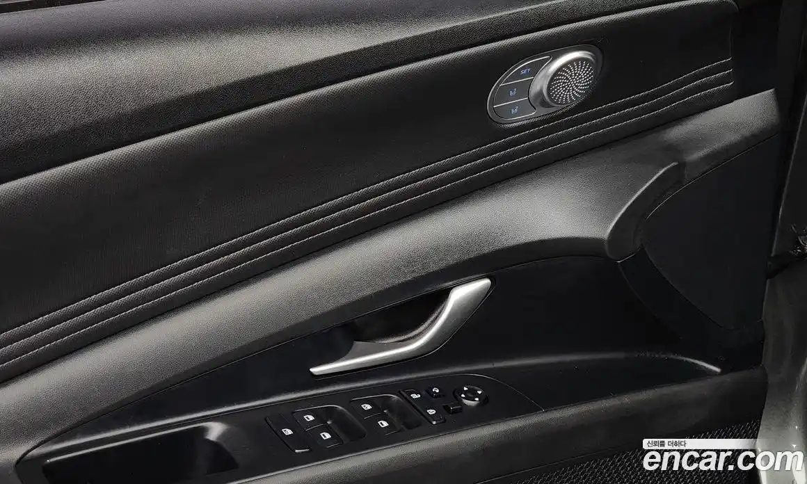 Hyundai Avante 2023 1.6 Автомат в Москве № 45550, фото 8