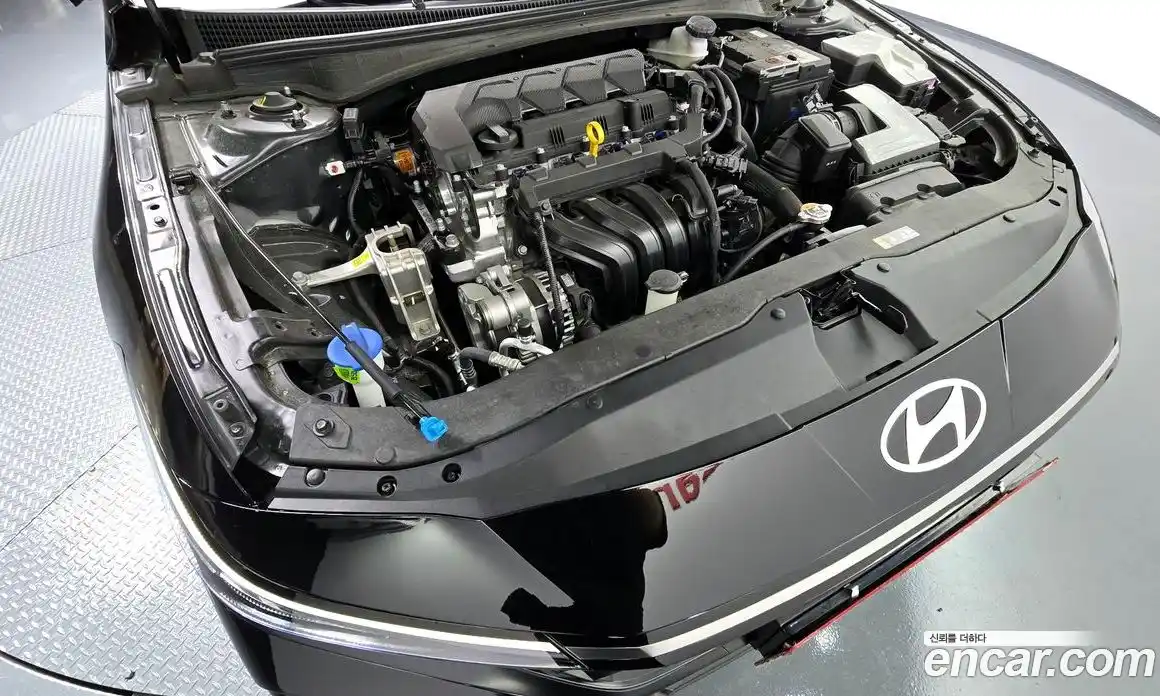 Hyundai Avante 2024 1.6 Автомат в Москве № 45888, фото 12