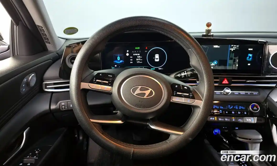 Hyundai Avante 2024 1.6 Автомат в Москве № 45888, фото 20