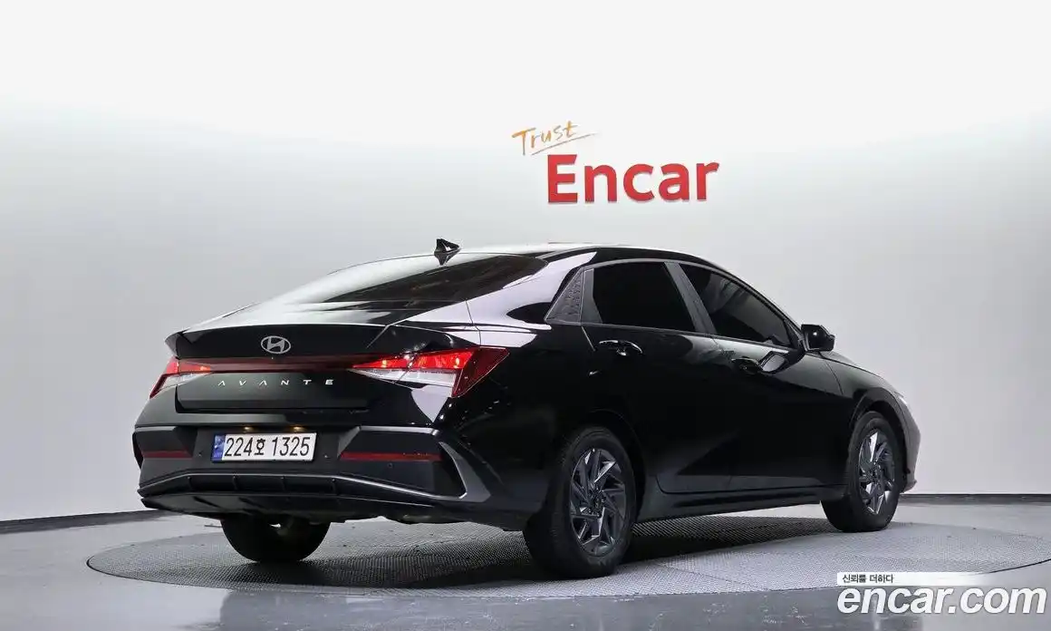 Hyundai Avante 2024 1.6 Автомат в Москве № 45888, фото 9