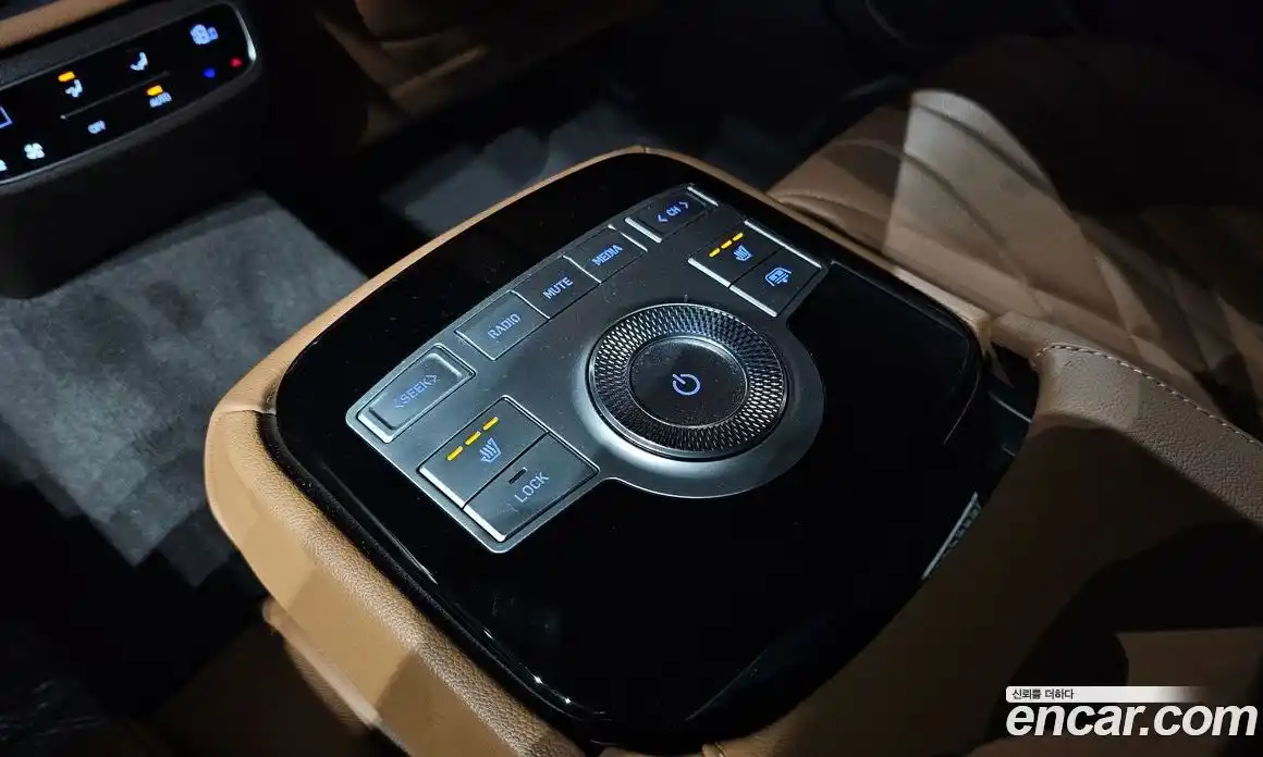 Genesis G80 2022 2.5 Автомат в Москве № 57585, фото 17