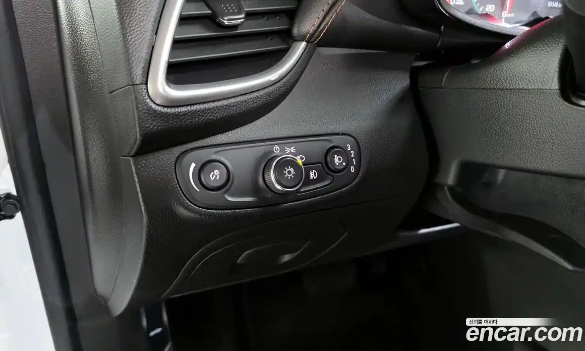 Chevrolet Trax 2021 1.4 Автомат в Москве № 69604, фото 19