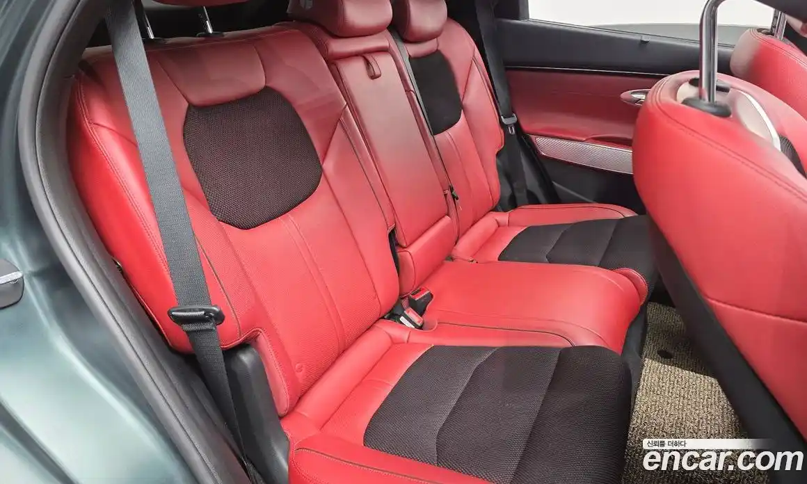 Genesis GV70 2021 2.5 Автомат в Москве № 82599, фото 19