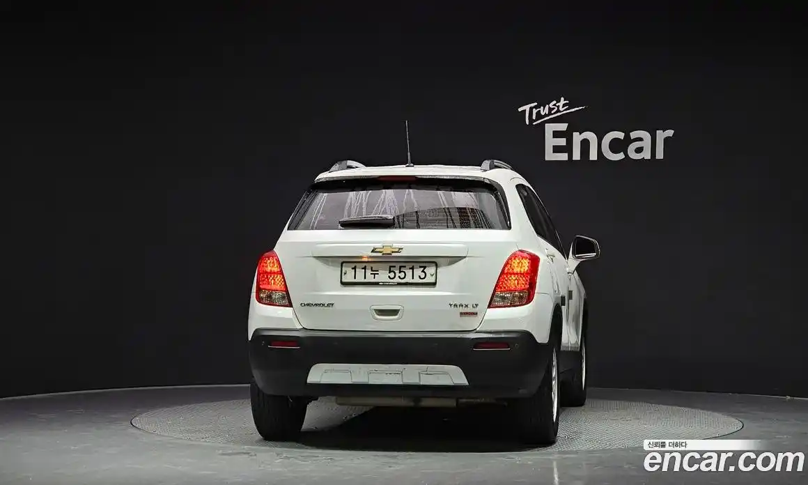 Chevrolet Trax 2015 1.4 Автомат в Москве № 94074, фото 17