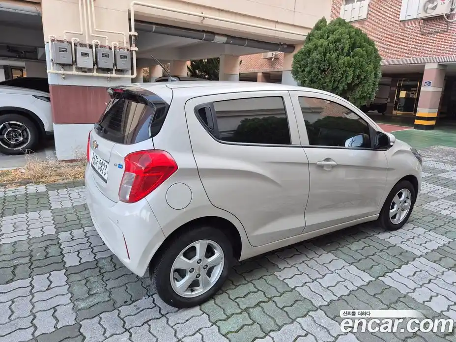 Chevrolet Spark 2017 1.0 Автомат в Москве № 96752, фото 6