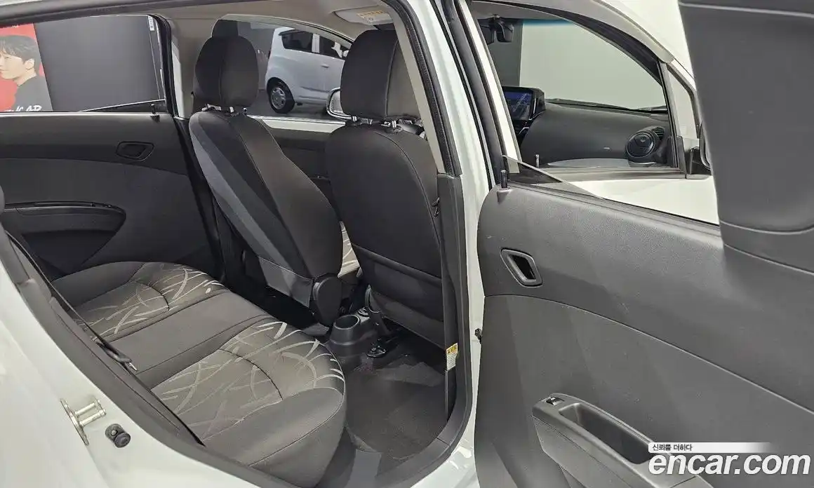 Chevrolet Spark 2014 1.0 Автомат в Москве № 96891, фото 12