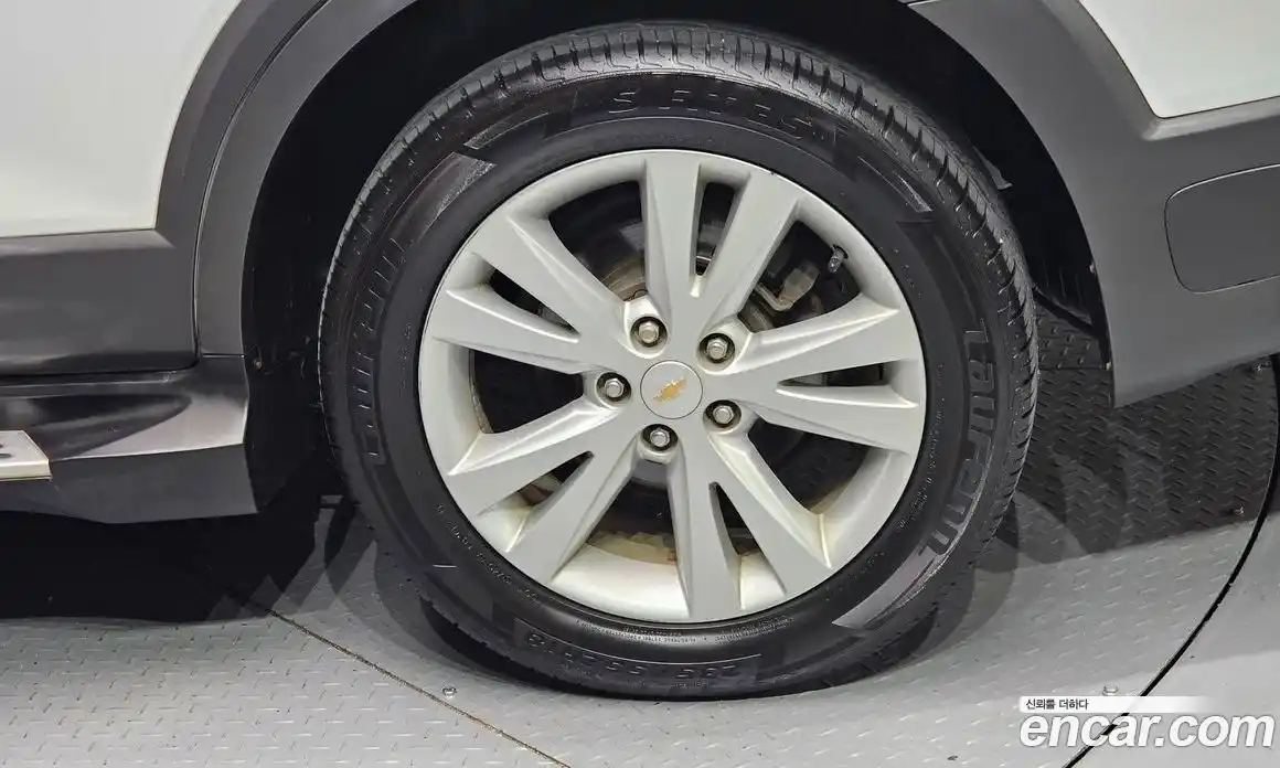 Chevrolet Captiva 2016 2.0 Автомат в Москве № 100296, фото 4