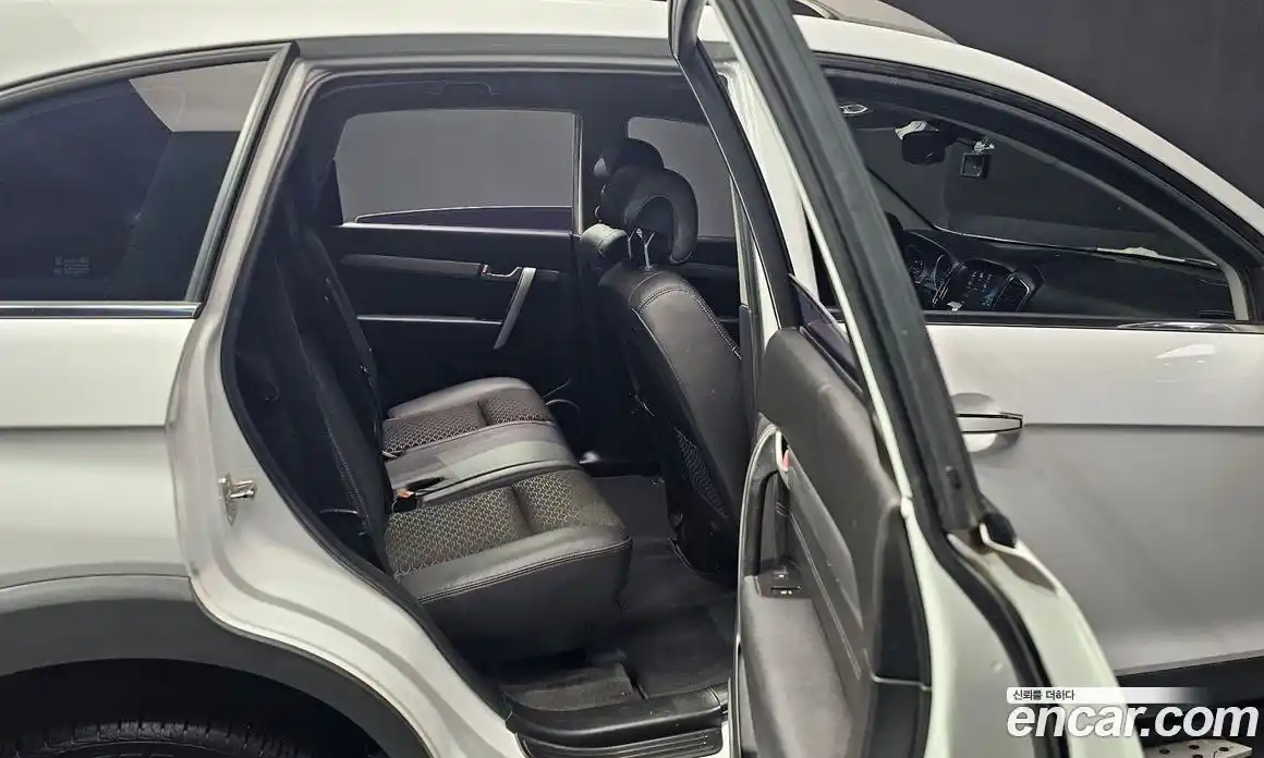 Chevrolet Captiva 2016 2.0 Автомат в Москве № 100296, фото 10