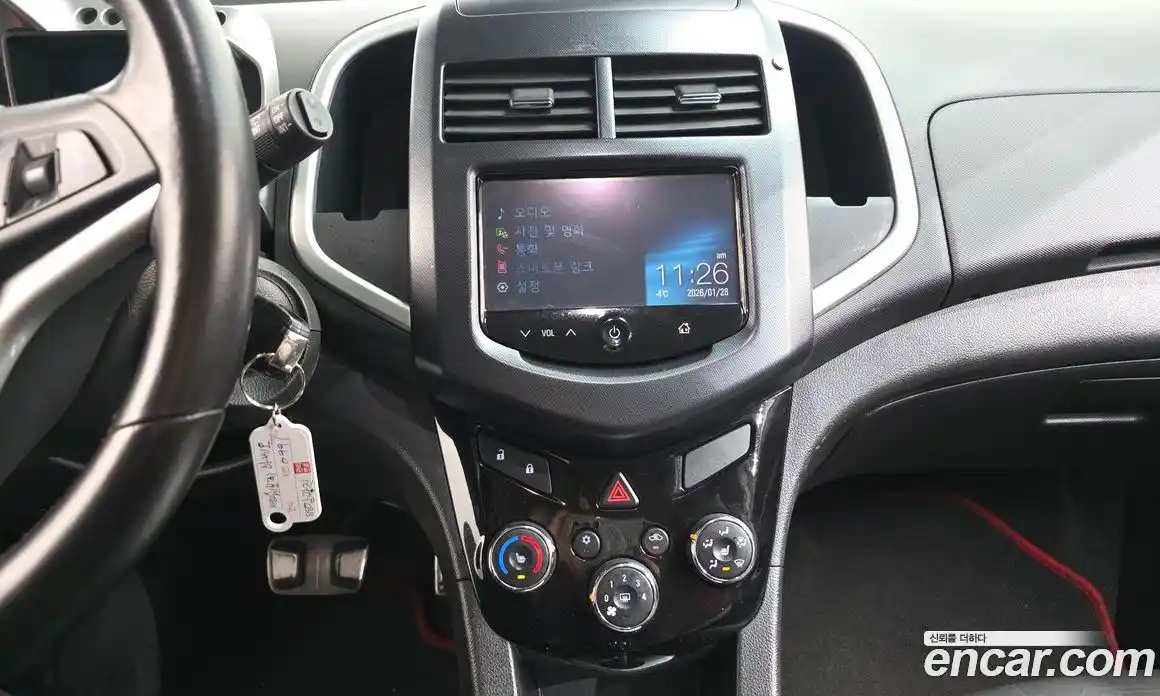 Chevrolet Aveo 2015 1.4 Автомат в Москве № 103830, фото 15