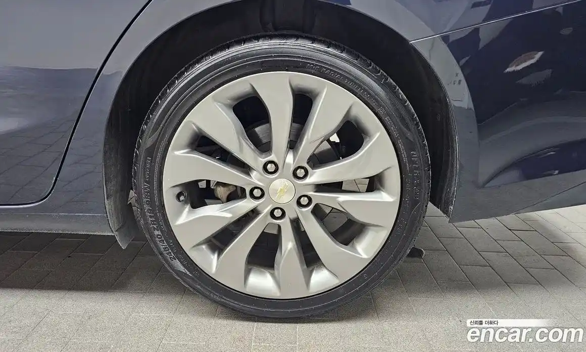 Chevrolet Malibu 2017 2.0 Автомат в Москве № 104800, фото 13