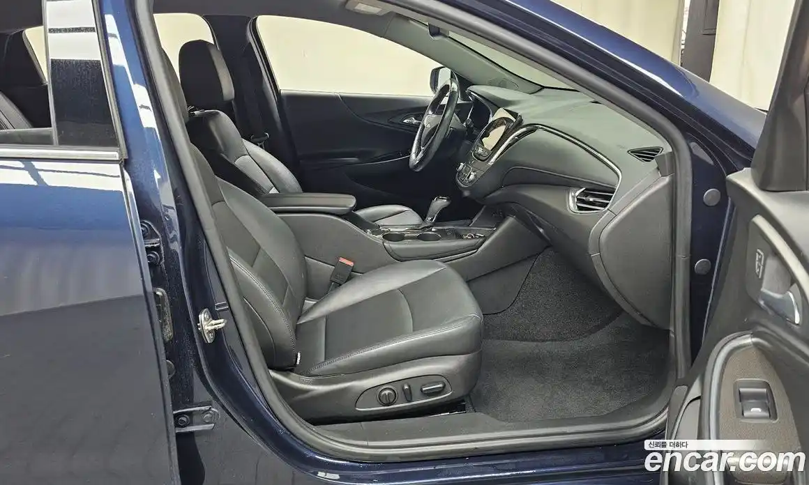 Chevrolet Malibu 2017 2.0 Автомат в Москве № 104800, фото 17