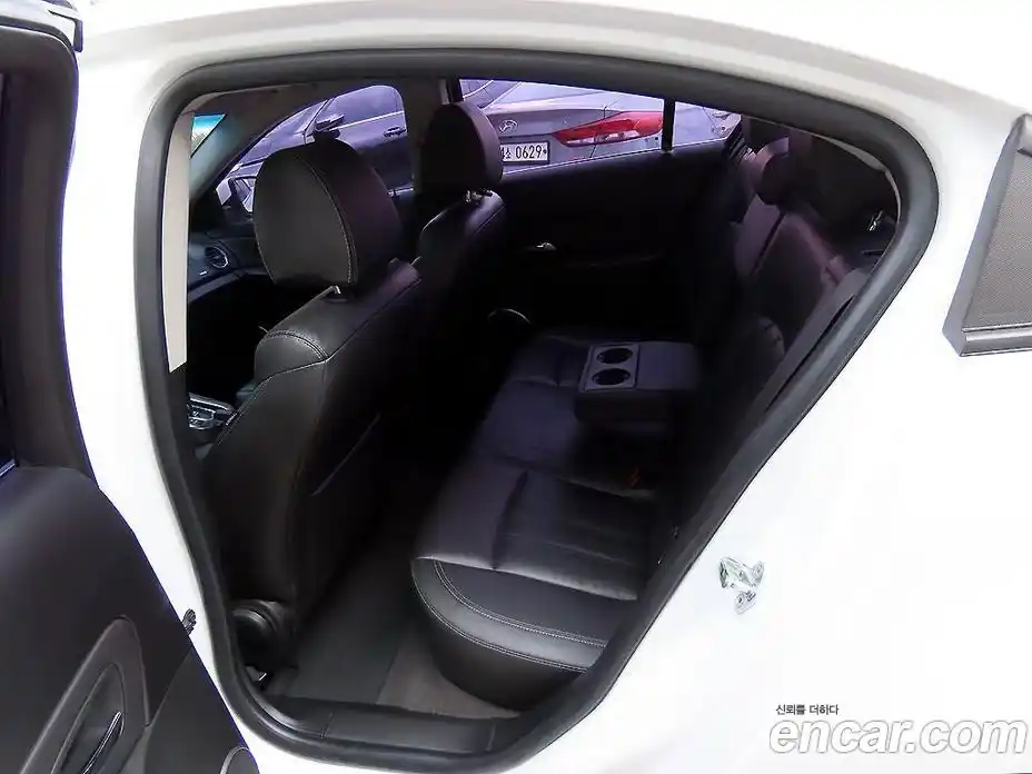 Chevrolet Cruze 2016 1.8 Автомат в Москве № 104978, фото 6