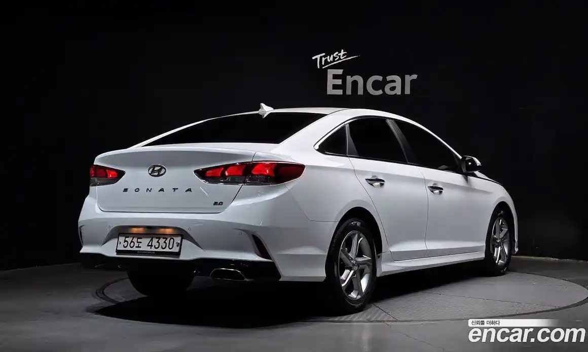 Hyundai Sonata 2019 2.0 Автомат в Москве № 10517, фото 13