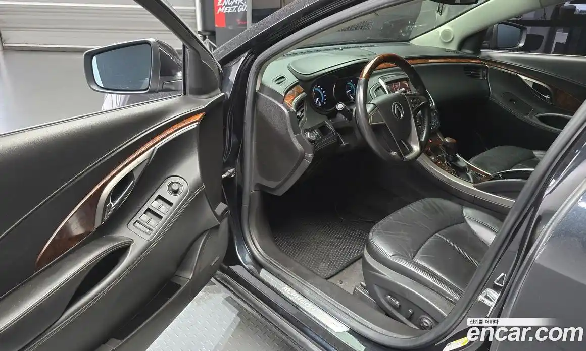 Chevrolet Alpheon 2011 2.4 Автомат в Москве № 105289, фото 9