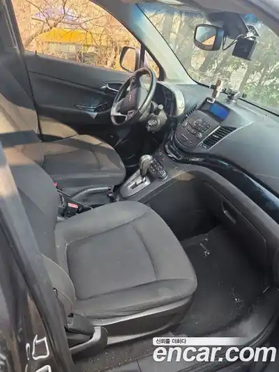 Chevrolet Orlando 2014 2.0 Автомат в Москве № 105864, миниатюра 2