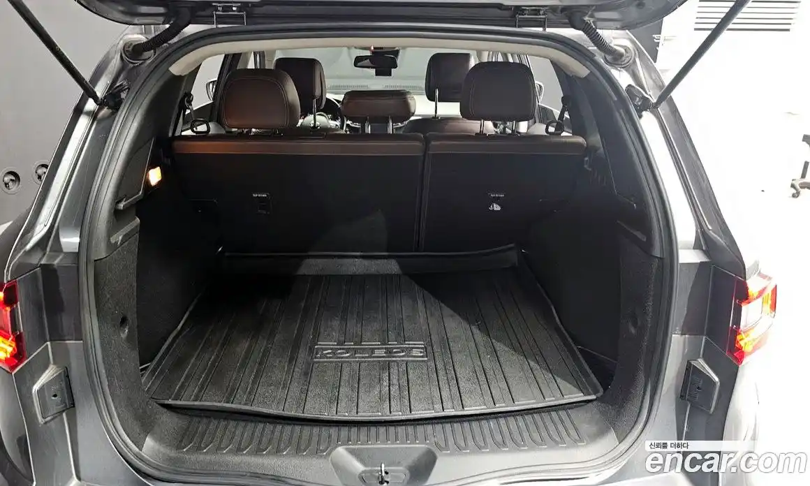 Renault QM6 2017 2.0 Автомат в Москве № 106609, фото 20