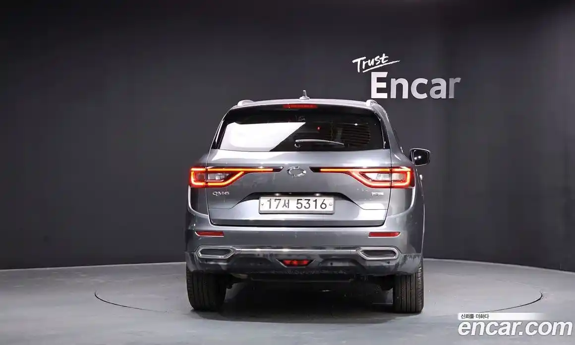 Renault QM6 2017 2.0 Автомат в Москве № 106609, фото 4