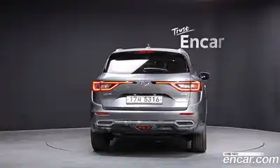 Renault QM6 2017 2.0 Автомат в Москве № 106609, миниатюра 4