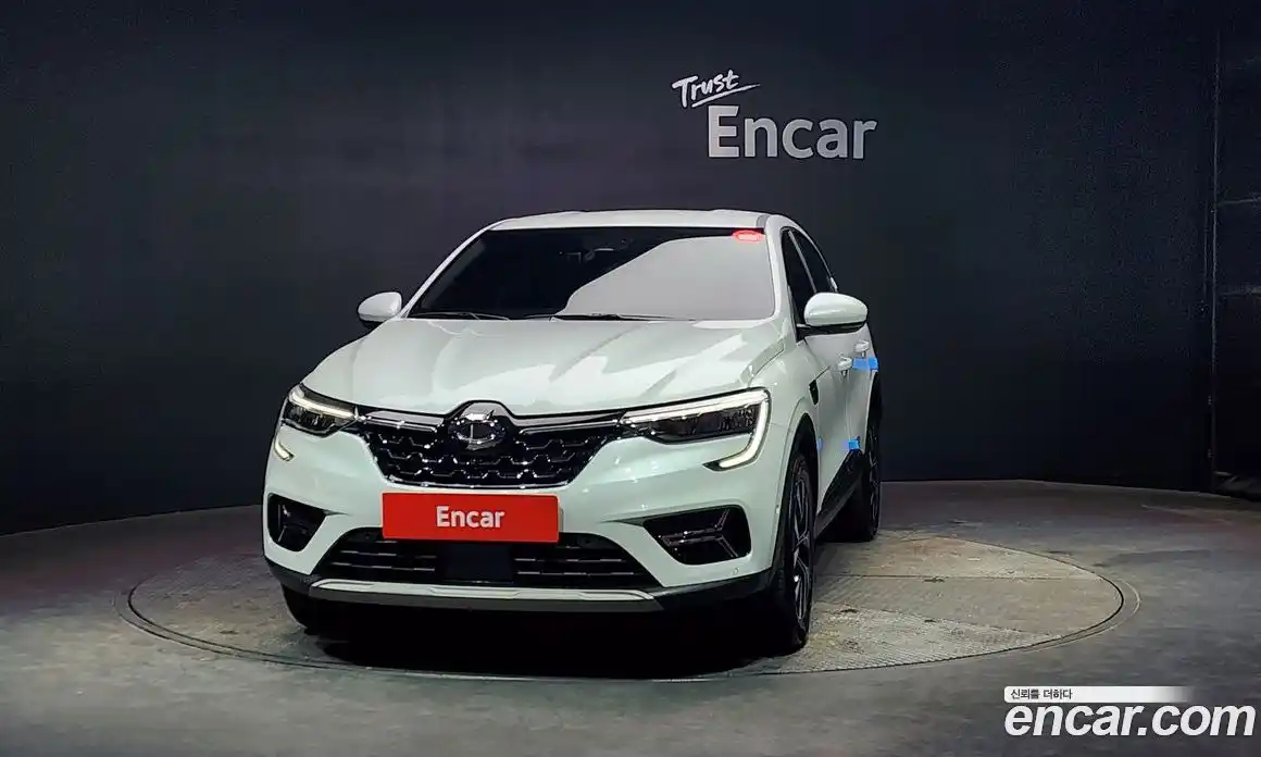 Renault XM3 2023 1.6 Автомат в Москве № 106657, фото 3