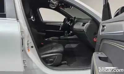 Renault Arkana 2025 1.6 Автомат в Москве № 107125, миниатюра 5