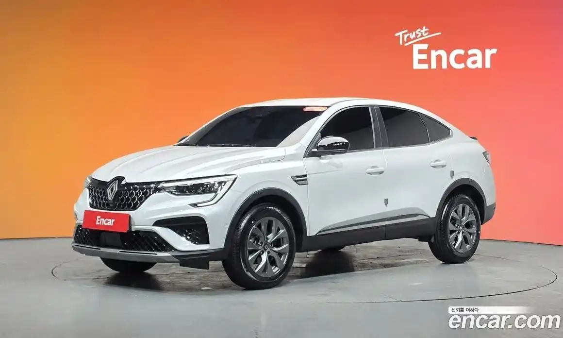 Renault Arkana 2025 1.6 Автомат в Москве № 107125, фото 7