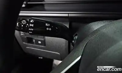 Hyundai Staria 2023 3.5 Автомат в Москве № 107672, миниатюра 10