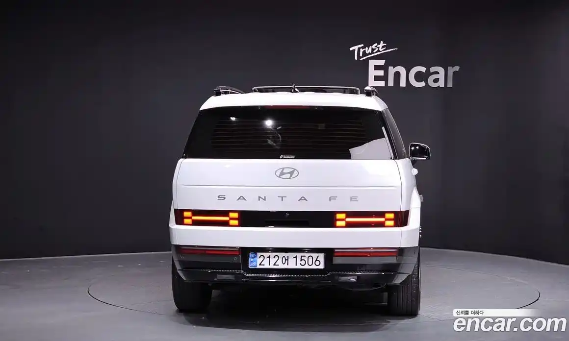 Hyundai Santa Fe 2024 1.6 Автомат в Москве № 108241, фото 16