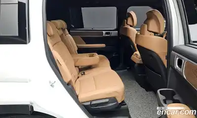 Hyundai Santa Fe 2024 1.6 Автомат в Москве № 108241, миниатюра 3