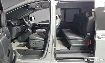 Hyundai Staria 2025 1.6 Автомат в Москве № 108466, миниатюра 12