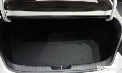 Hyundai Avante 2022 1.6 Автомат в Москве № 110965, миниатюра 12