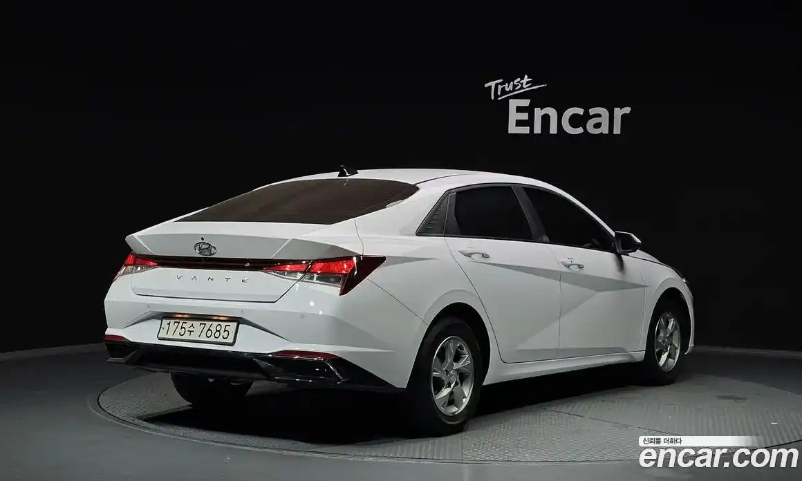 Hyundai Avante 2022 1.6 Автомат в Москве № 110965, фото 16