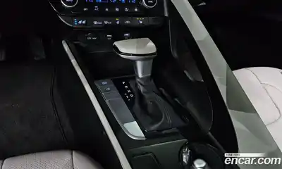 Hyundai Avante 2022 1.6 Автомат в Москве № 110965, миниатюра 9