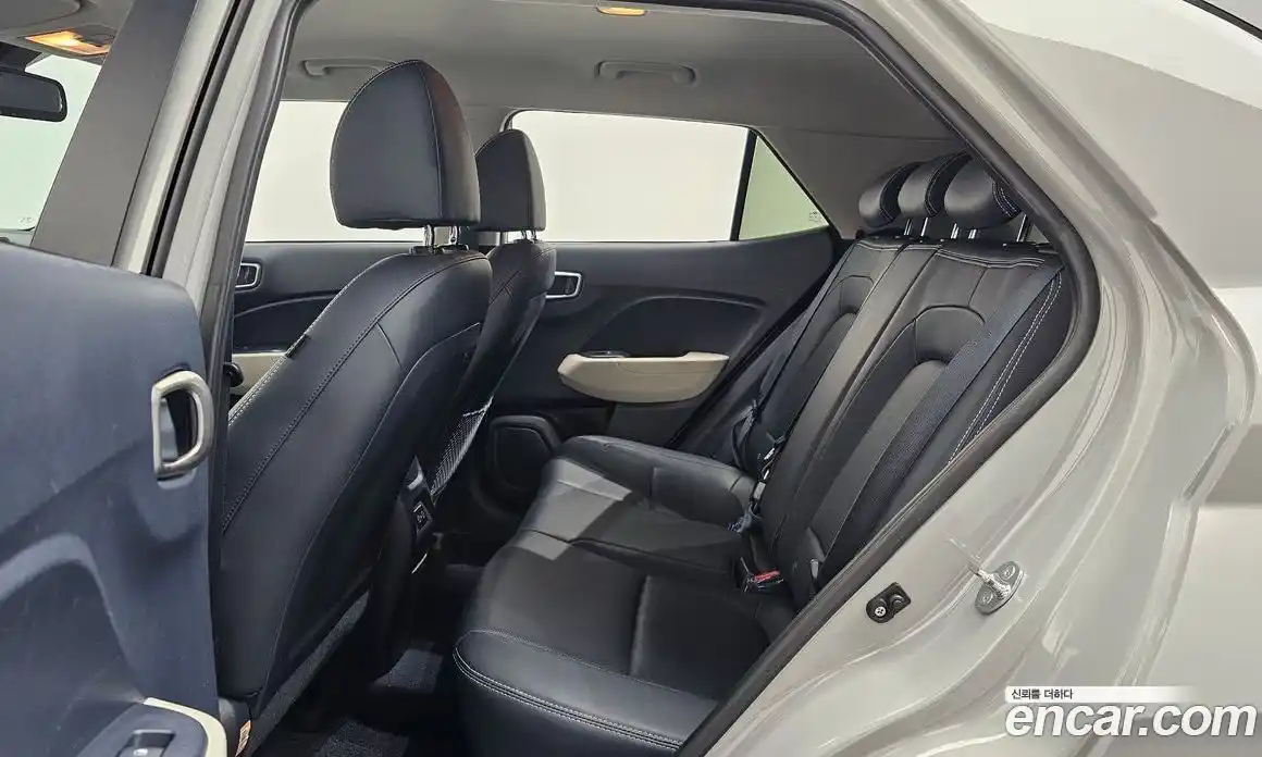 Hyundai Venue 2024 1.6 Автомат в Москве № 110993, фото 5