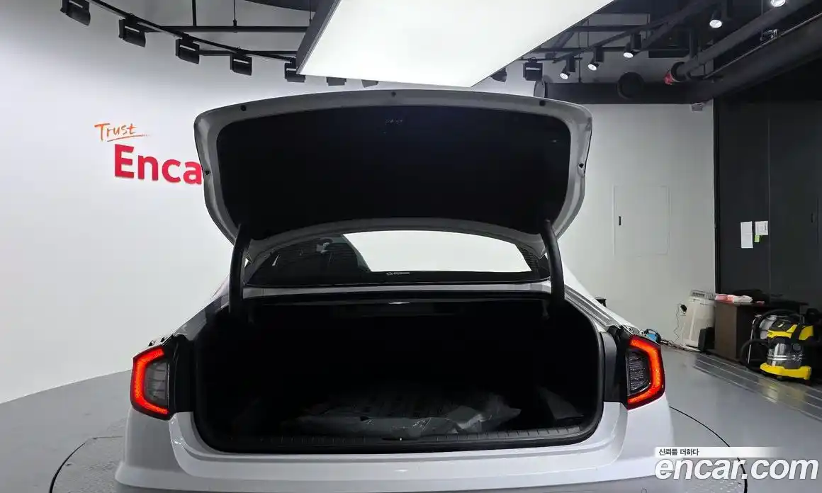 Hyundai Sonata 2020 1.6 Автомат в Москве № 111496, фото 17