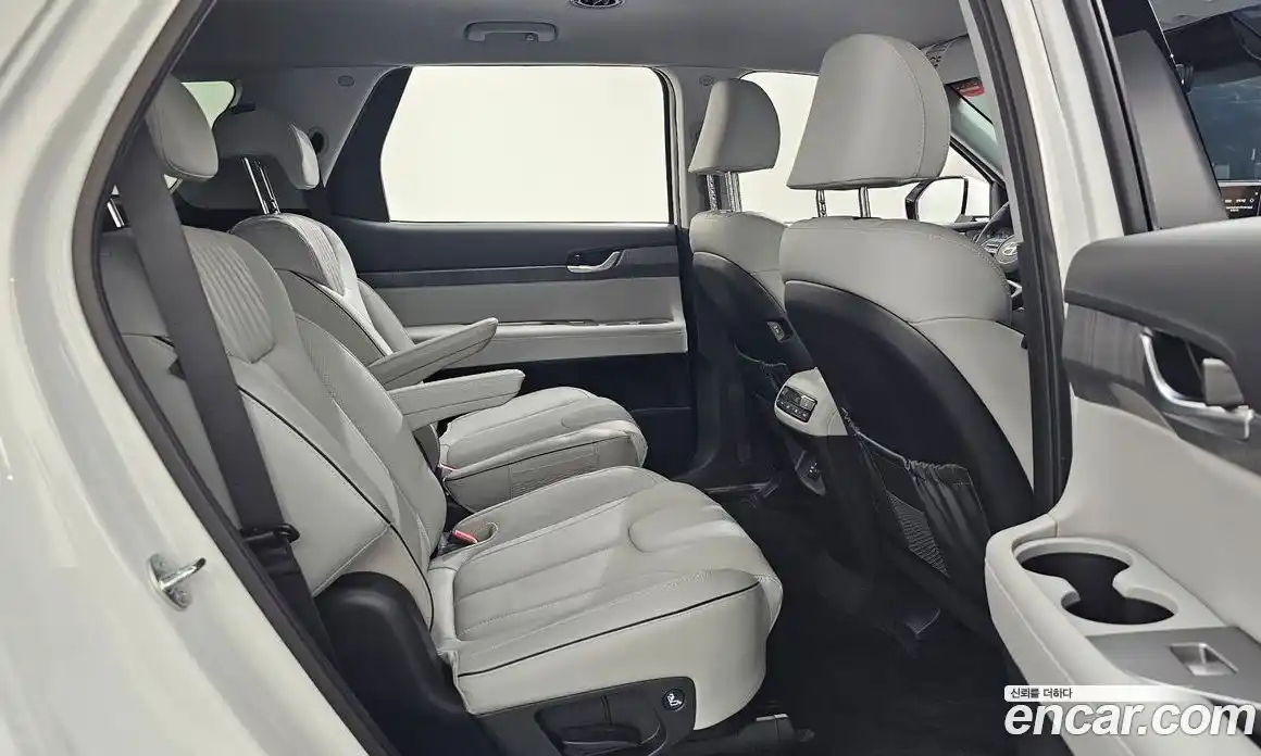 Hyundai Palisade 2024 2.2 Автомат в Москве № 111916, фото 10