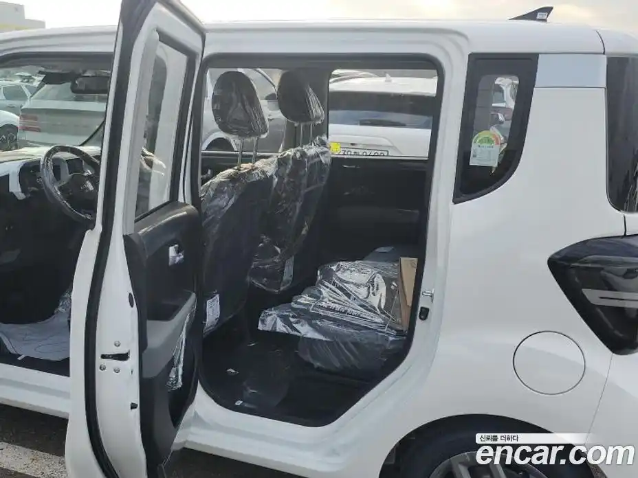 Kia Ray 2026 1.0 Автомат в Москве № 113889, фото 7