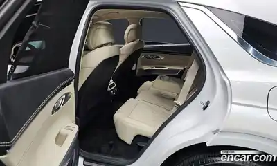 Genesis GV70 2023 2.5 Автомат в Москве № 118477, миниатюра 11