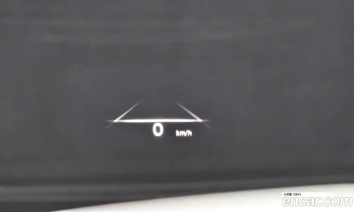 Genesis GV70 2023 2.5 Автомат в Москве № 118477, фото 18