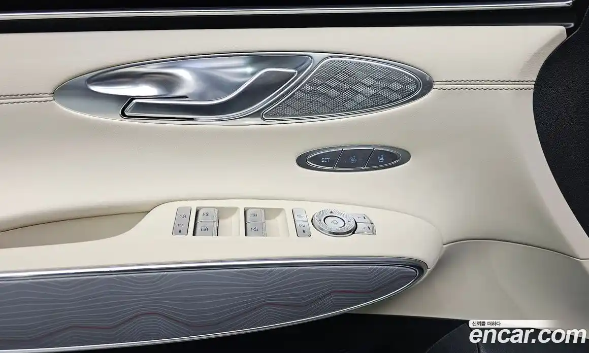 Genesis GV70 2023 2.5 Автомат в Москве № 118477, фото 19