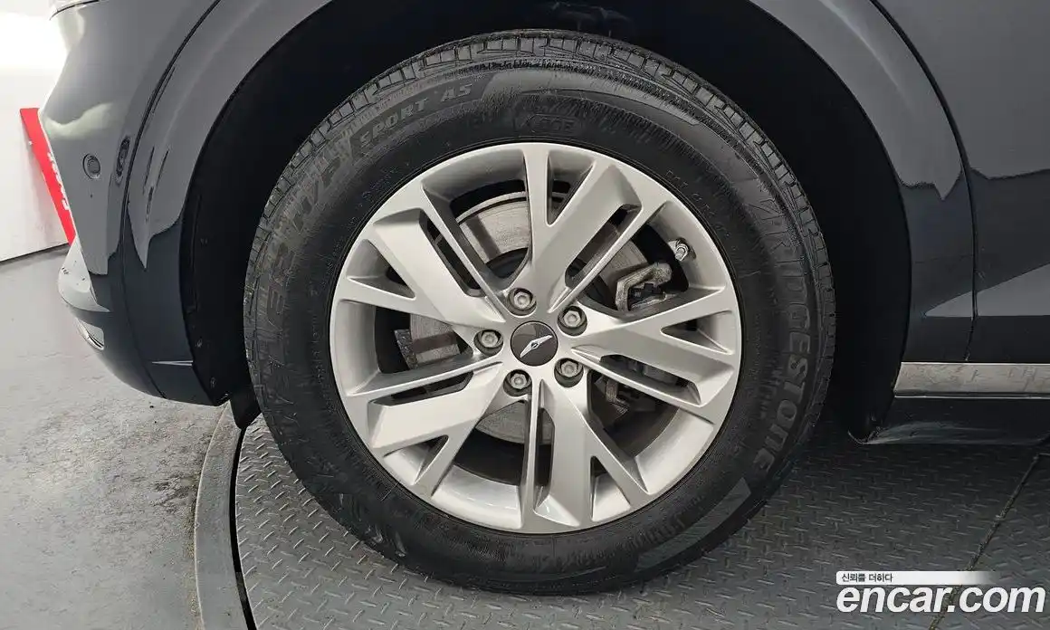 Genesis GV70 2021 2.5 Автомат в Москве № 118784, фото 14