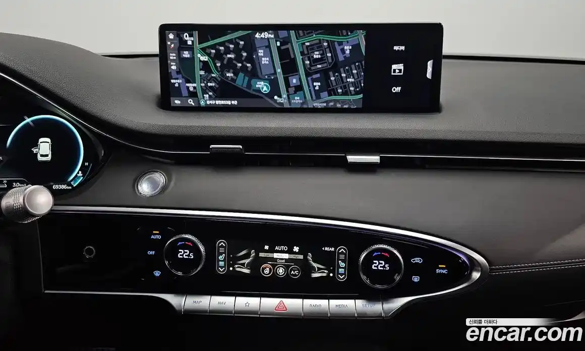 Genesis GV70 2021 2.5 Автомат в Москве № 118784, фото 16