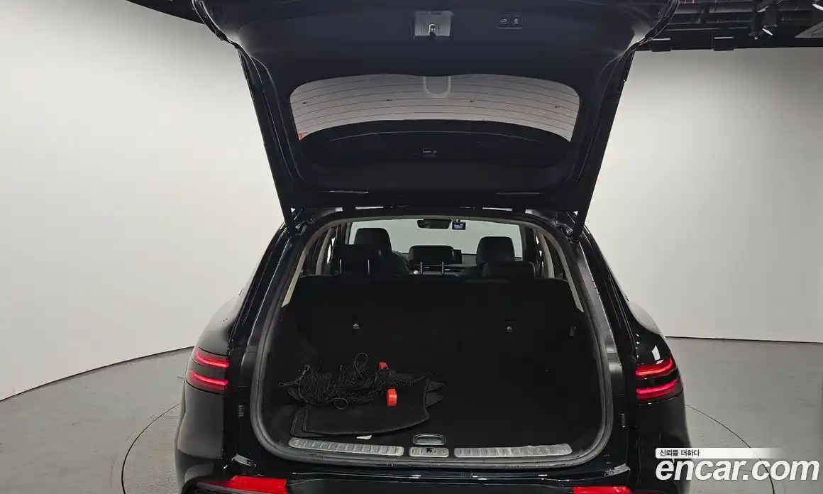 Genesis GV70 2021 2.5 Автомат в Москве № 118784, фото 18