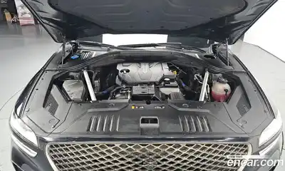 Genesis GV70 2021 2.5 Автомат в Москве № 118784, миниатюра 2