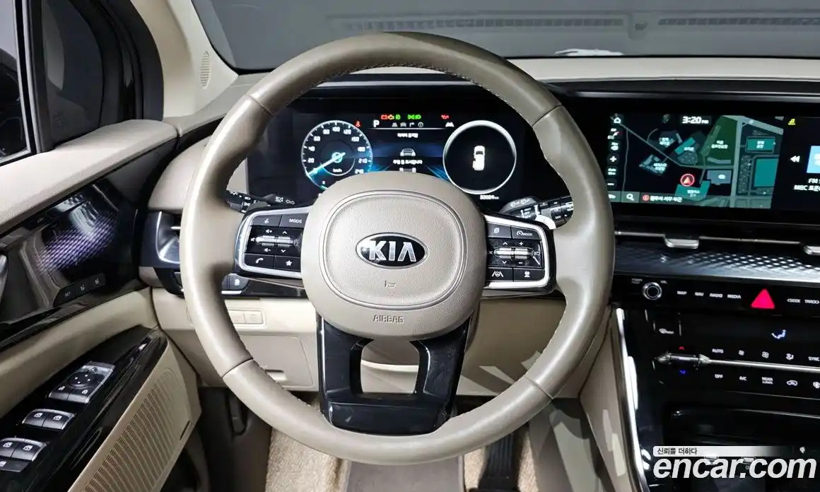 Kia Canival 2021 3.5 Автомат в Москве № 121522, фото 19