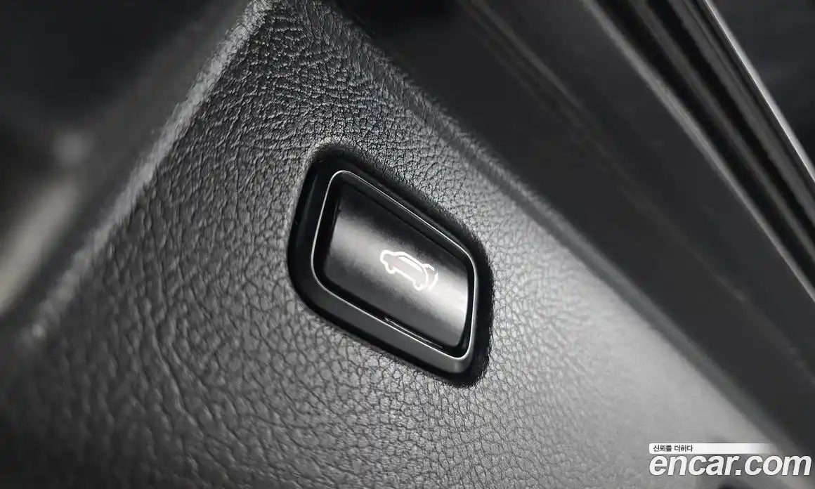 Kia Mohave 2023 3.0 Автомат в Москве № 121834, фото 14