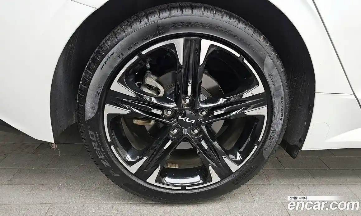 Kia K5 2023 1.6 Автомат в Москве № 121945, фото 13