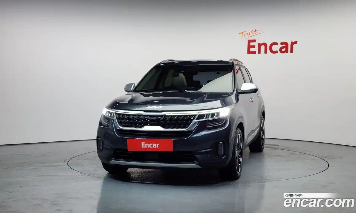 Kia Seltos 2022 1.6 Автомат в Москве № 122275, фото 11